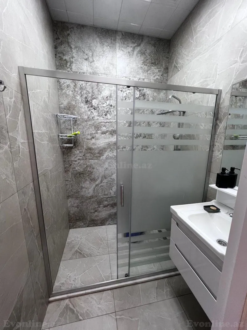 Kirayə verilir 3 otaqlı Mənzil Yeni tikili 120 m² 28 May m. - şəkil 8