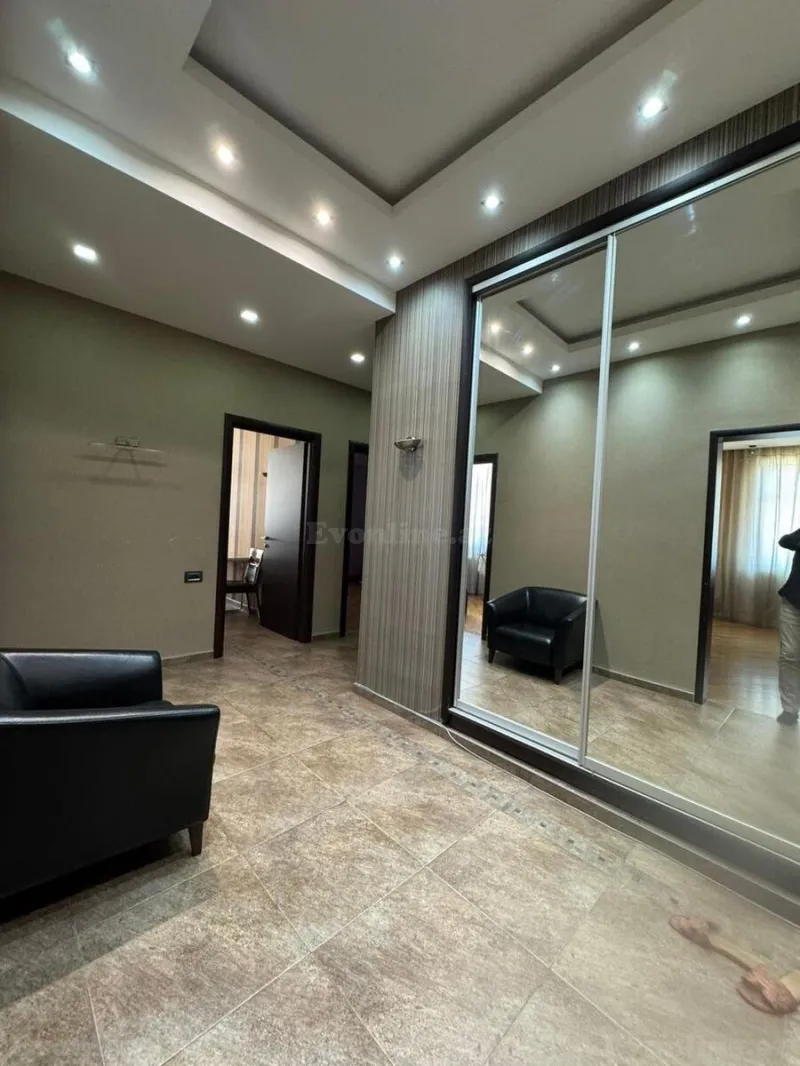 Kirayə verilir 3 otaqlı Mənzil Yeni tikili 120 m² Elmlər Akademiyası m. - şəkil 13