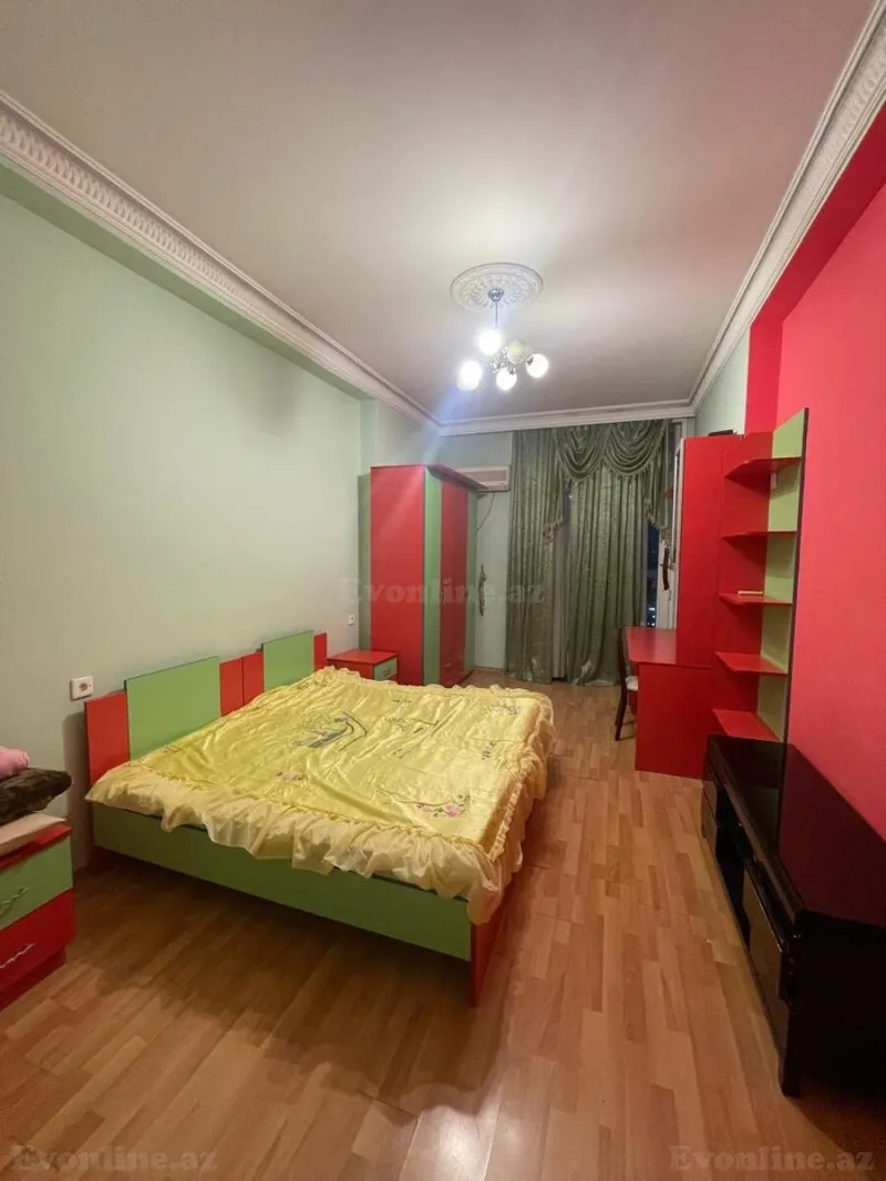 Satılır 3 otaqlı Mənzil Yeni tikili 124 m² Xalqlar Dostluğu m. - şəkil 4