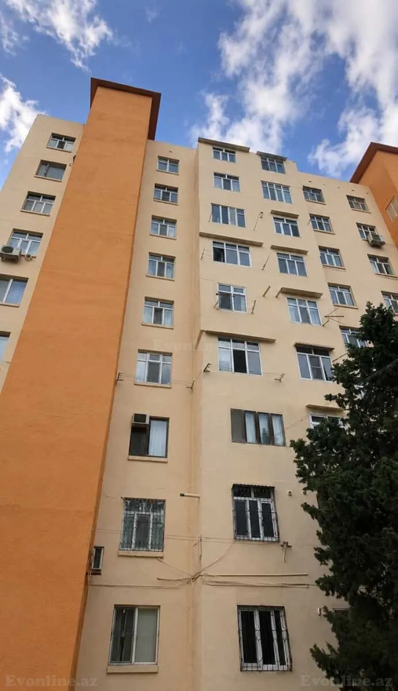 Satılır 3 otaqlı Mənzil Köhnə tikili 80 m² Əhmədli