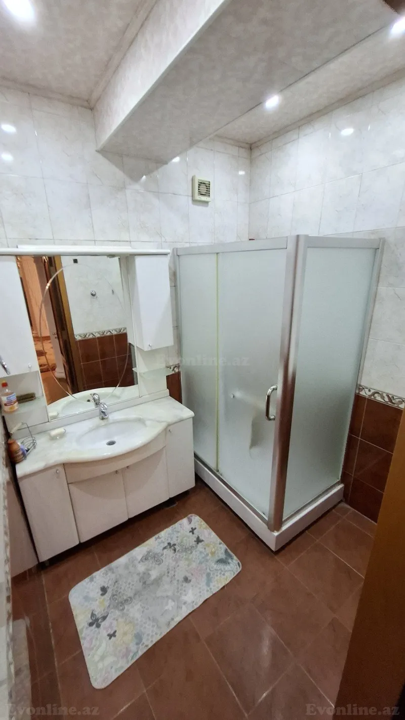 Satılır 4 otaqlı Mənzil Yeni tikili 160 m² 8 Noyabr m. - şəkil 26