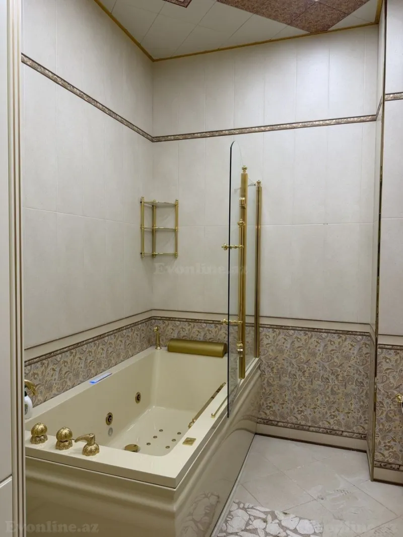 Satılır 4 otaqlı Mənzil Yeni tikili 240 m² Nizami m. - şəkil 9