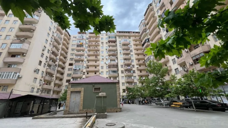 3 otaqlı Mənzil 70 m² Xırdalan Satılır