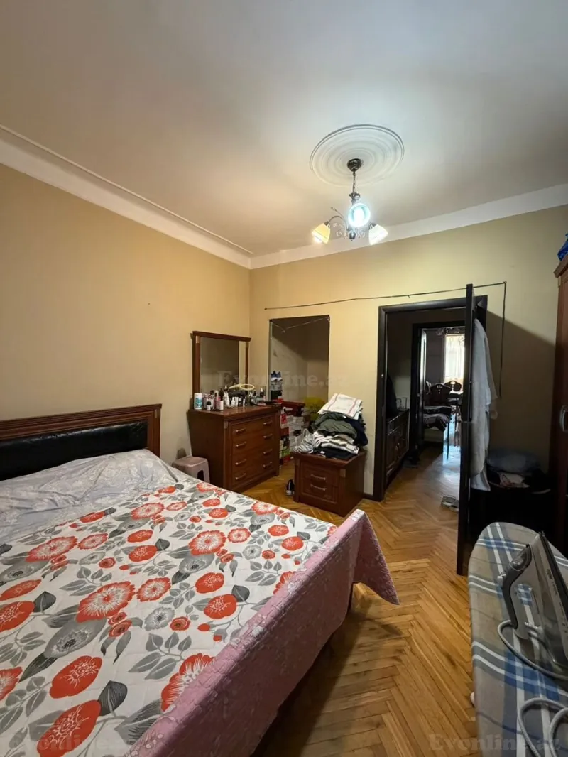 Satılır 3 otaqlı Mənzil Köhnə tikili 90 m² Yasamal - şəkil 6