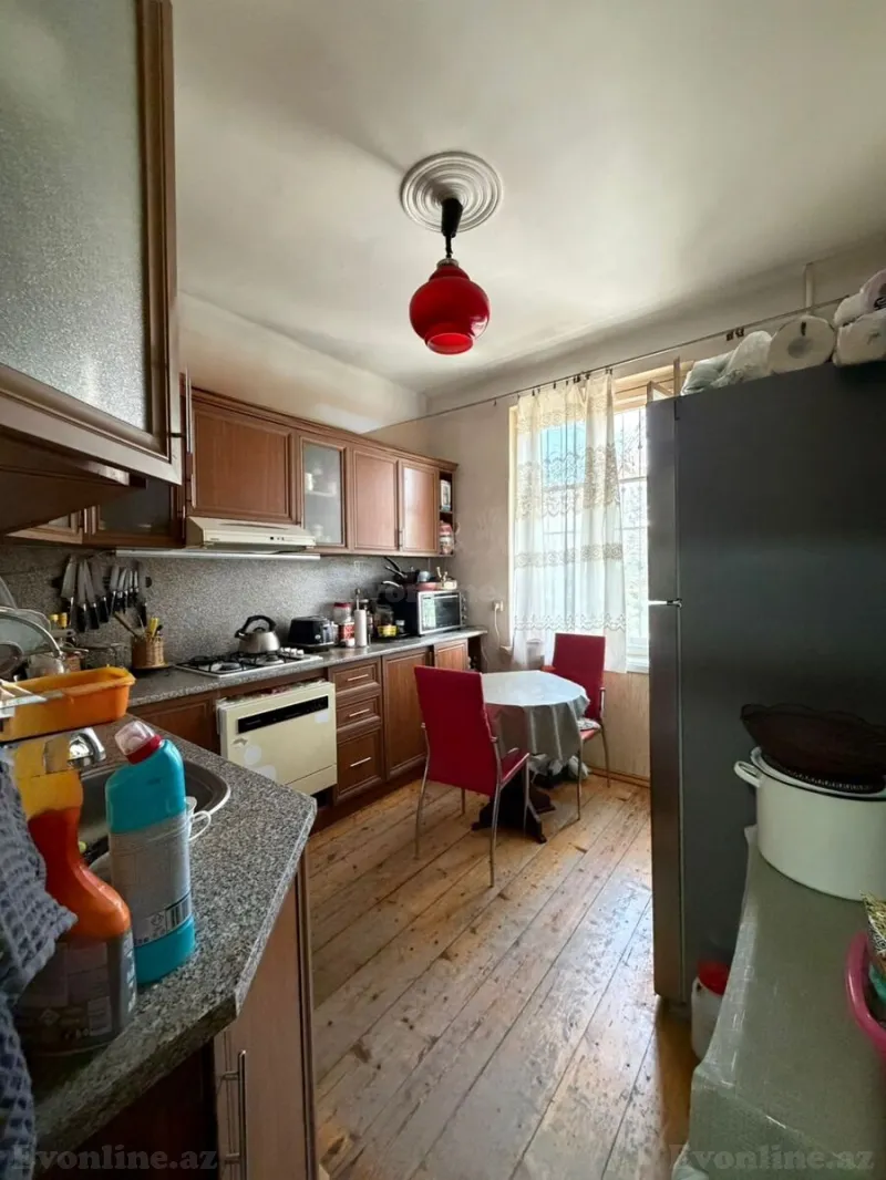 Satılır 3 otaqlı Mənzil Köhnə tikili 90 m² Yasamal - şəkil 8