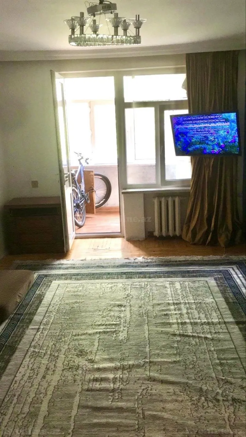 Satılır 3 otaqlı Mənzil Köhnə tikili 65 m² Nərimanov r. - şəkil 3