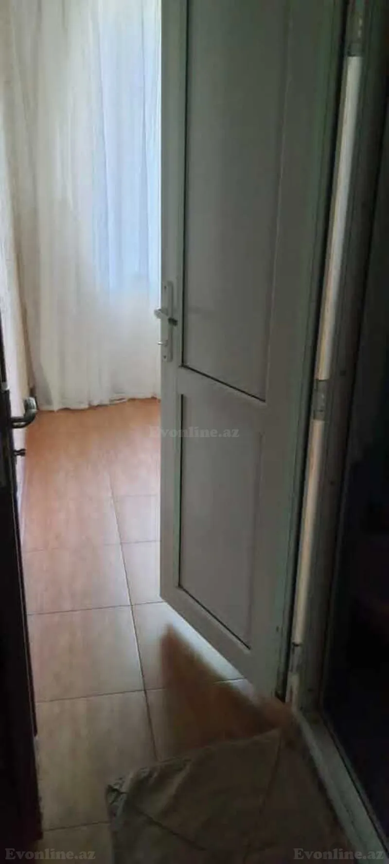 Satılır 3 otaqlı Mənzil Köhnə tikili 65 m² Nərimanov r. - şəkil 12