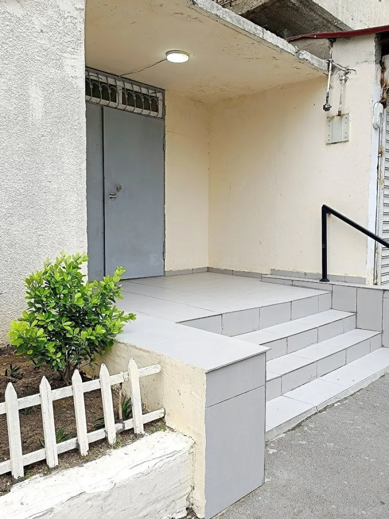 Satılır 3 otaqlı Mənzil Köhnə tikili 86 m² Xalqlar Dostluğu m. - şəkil 25