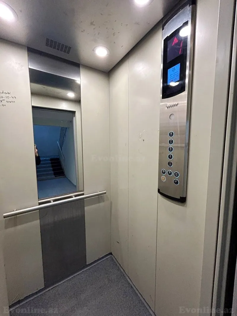 Satılır 3 otaqlı Mənzil Köhnə tikili 86 m² Xalqlar Dostluğu m. - şəkil 26