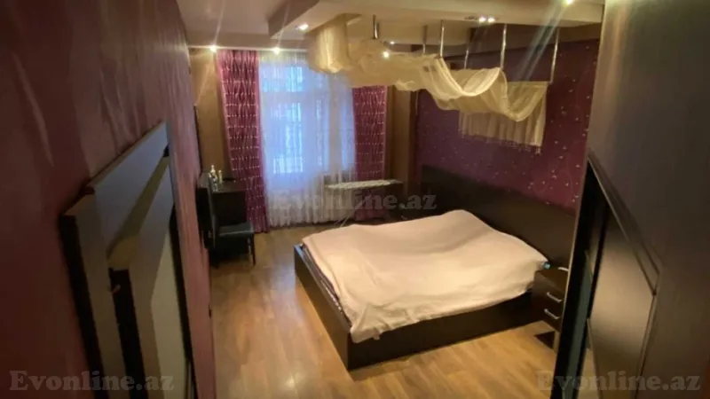 Kirayə verilir 3 otaqlı Mənzil Yeni tikili 130 m² Yeni Yasamal