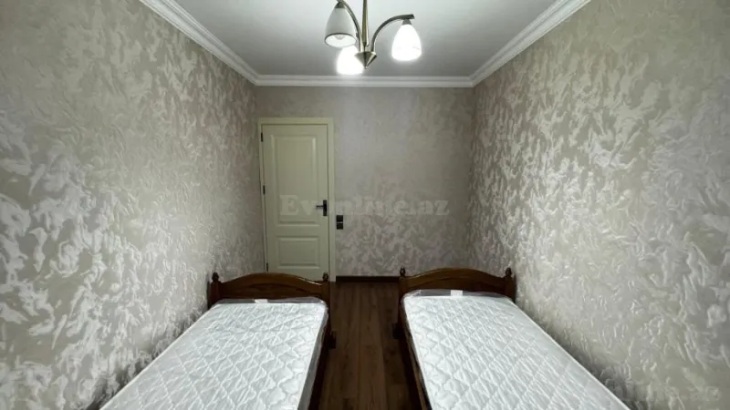 Kirayə verilir 3 otaqlı Mənzil Köhnə tikili 80 m² 8-ci mikrorayon - şəkil 12