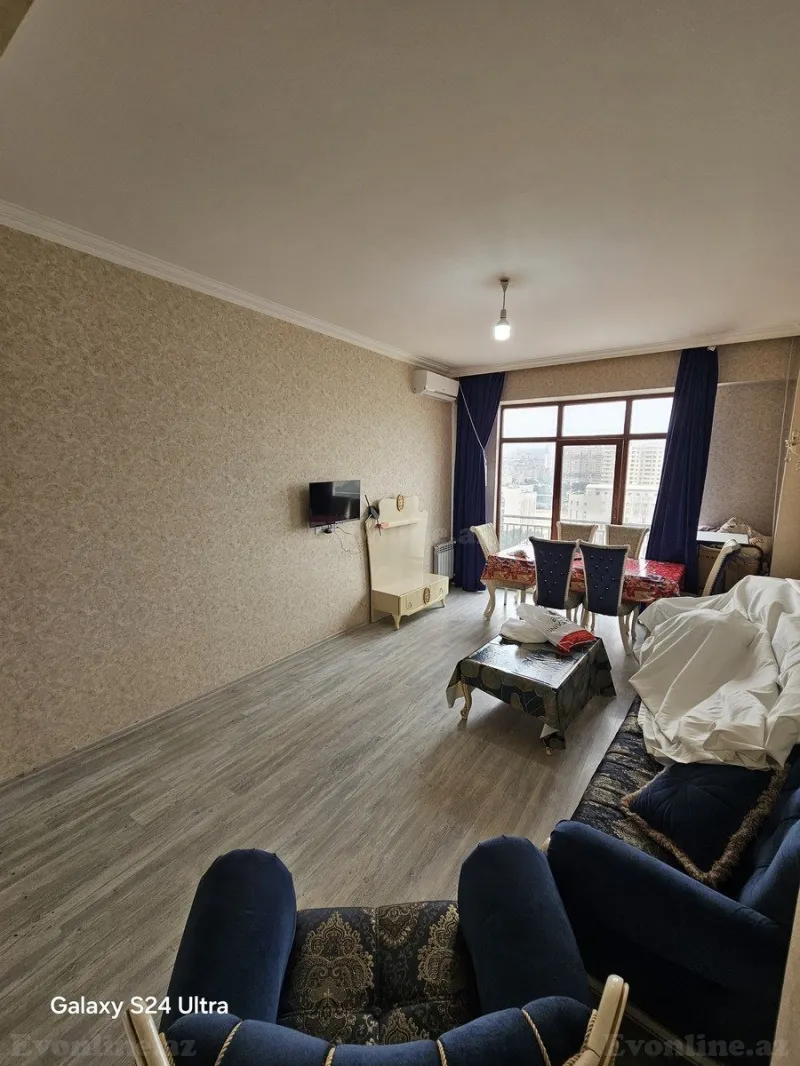 Kirayə verilir 2 otaqlı Mənzil Yeni tikili 71 m² 20 Yanvar m.