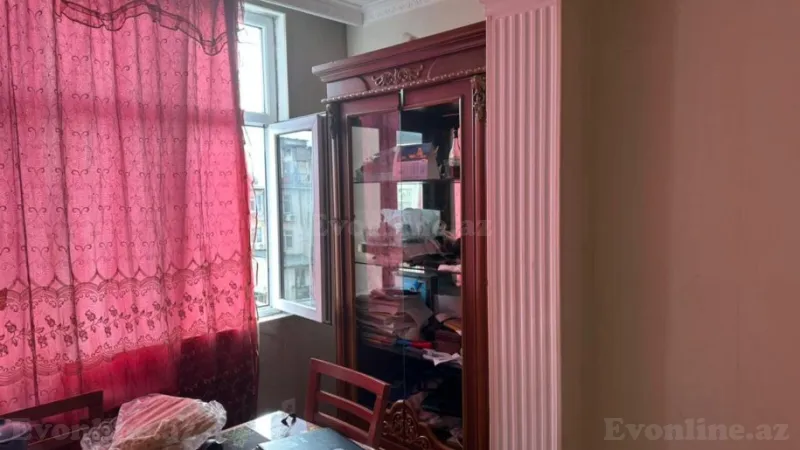 Satılır 2 otaqlı Mənzil Köhnə tikili 50 m² 4-cü mikrorayon - şəkil 3