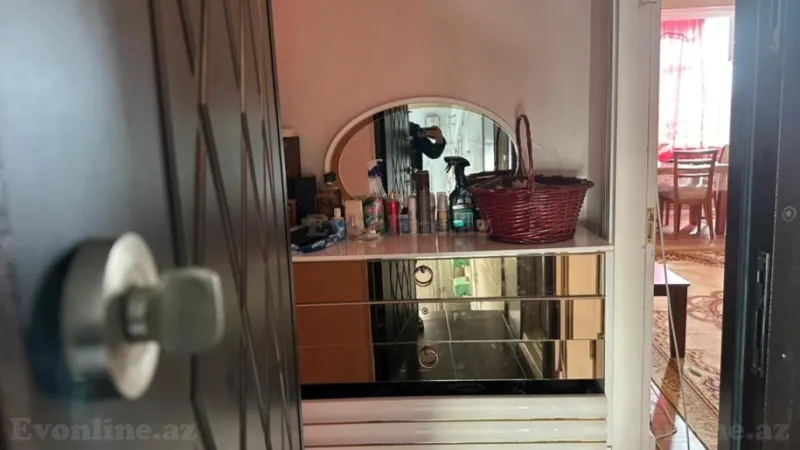 Satılır 2 otaqlı Mənzil Köhnə tikili 50 m² 4-cü mikrorayon - şəkil 10
