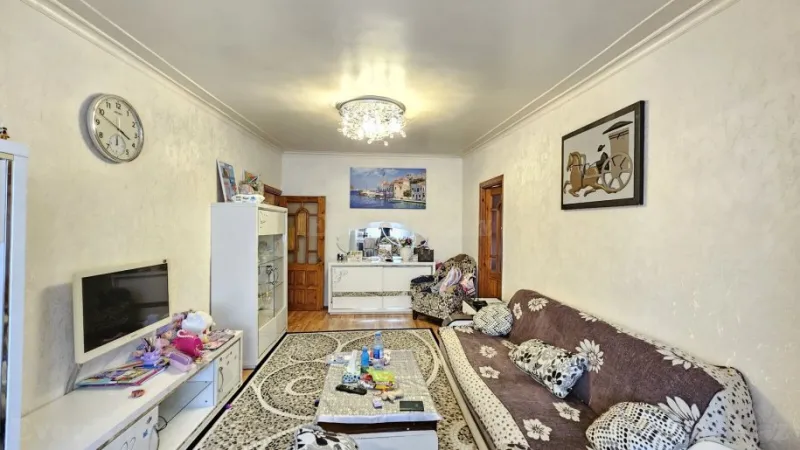 Satılır 2 otaqlı Mənzil Köhnə tikili 50 m² Yasamal - şəkil 5