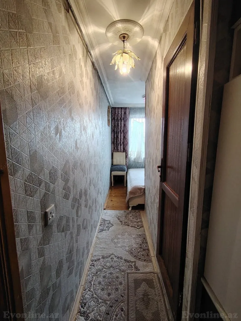 Satılır 1 otaqlı Mənzil Köhnə tikili 30 m² Gəncə - şəkil 2