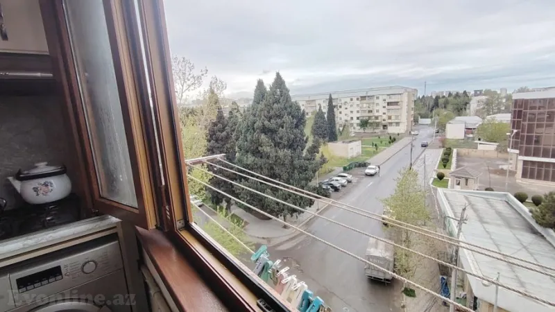 Satılır 1 otaqlı Mənzil Köhnə tikili 30 m² Gəncə - şəkil 12
