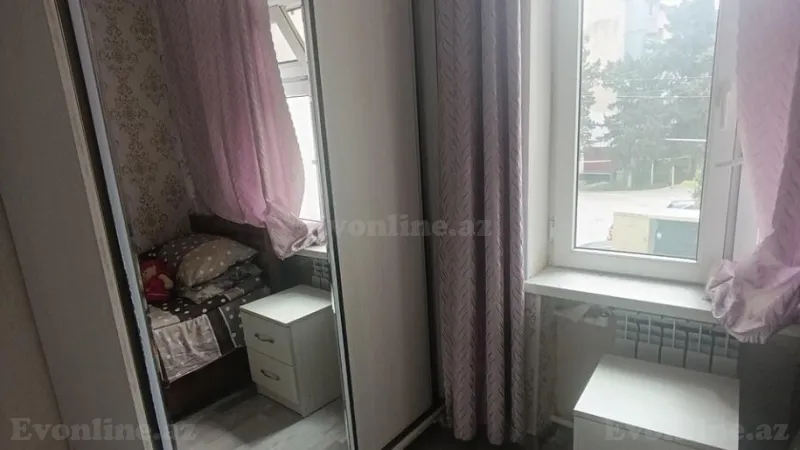 Kirayə verilir 2 otaqlı Mənzil Köhnə tikili 45 m² Qara Qarayev m. - şəkil 4