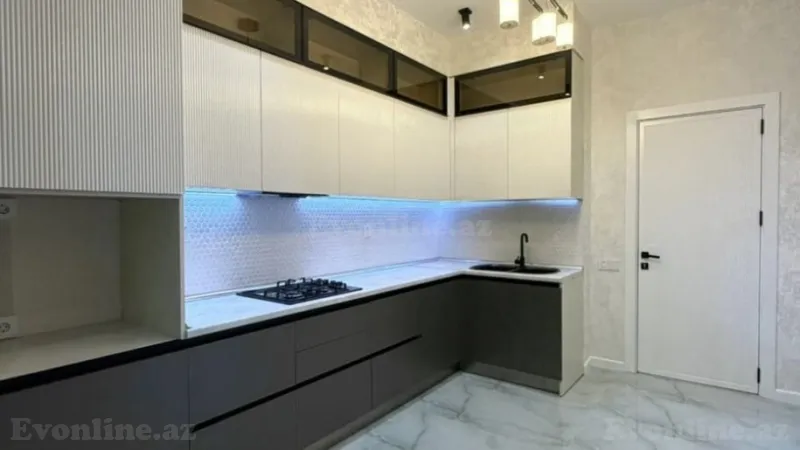Satılır 4 otaqlı Mənzil Yeni tikili 128 m² Neftçilər m. - şəkil 9