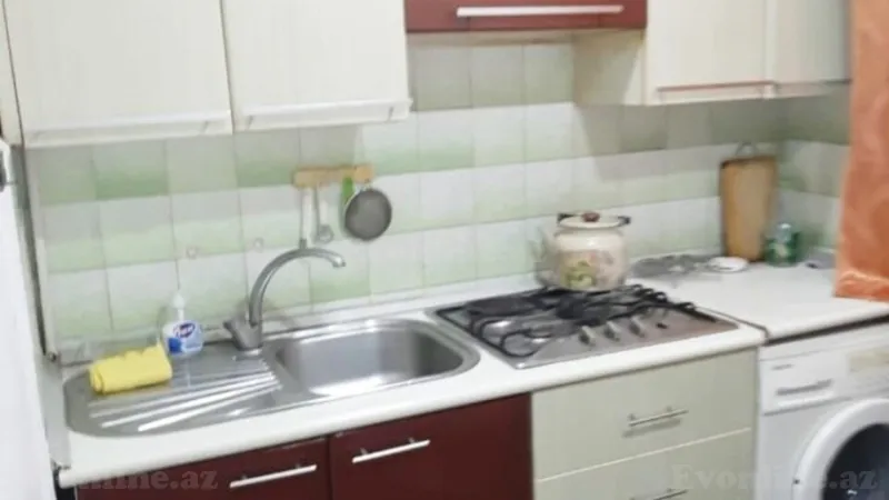 Kirayə verilir 2 otaqlı Mənzil Köhnə tikili 50 m² İnşaatçılar m. - şəkil 4