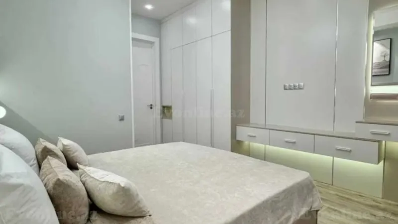 Kirayə verilir 4 otaqlı Mənzil Yeni tikili 190 m² Gənclik m. - şəkil 7