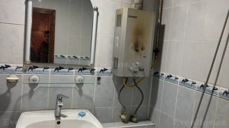 Satılır 2 otaqlı Mənzil Köhnə tikili 75 m² Azadlıq prospekti m. - şəkil 14