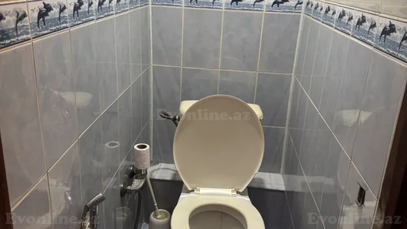 Satılır 2 otaqlı Mənzil Köhnə tikili 75 m² Azadlıq prospekti m. - şəkil 15