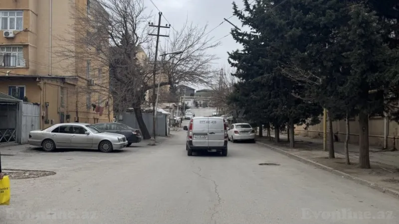 Satılır 2 otaqlı Mənzil Köhnə tikili 75 m² Azadlıq prospekti m. - şəkil 18