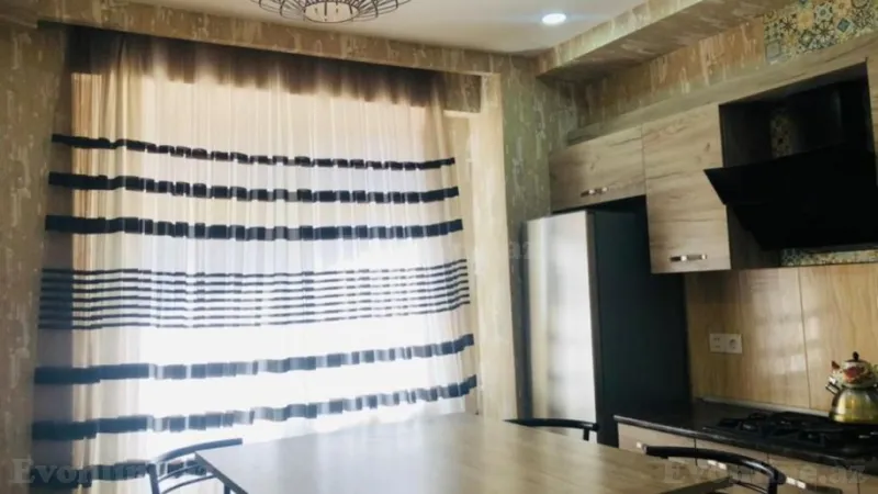 Kirayə verilir 3 otaqlı Mənzil Yeni tikili 110 m² İnşaatçılar m. - şəkil 11