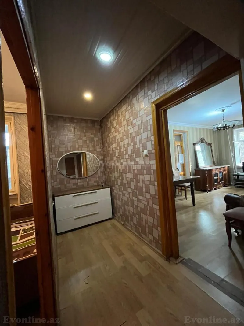 Satılır 2 otaqlı Mənzil Köhnə tikili 60 m² Xətai r. - şəkil 10