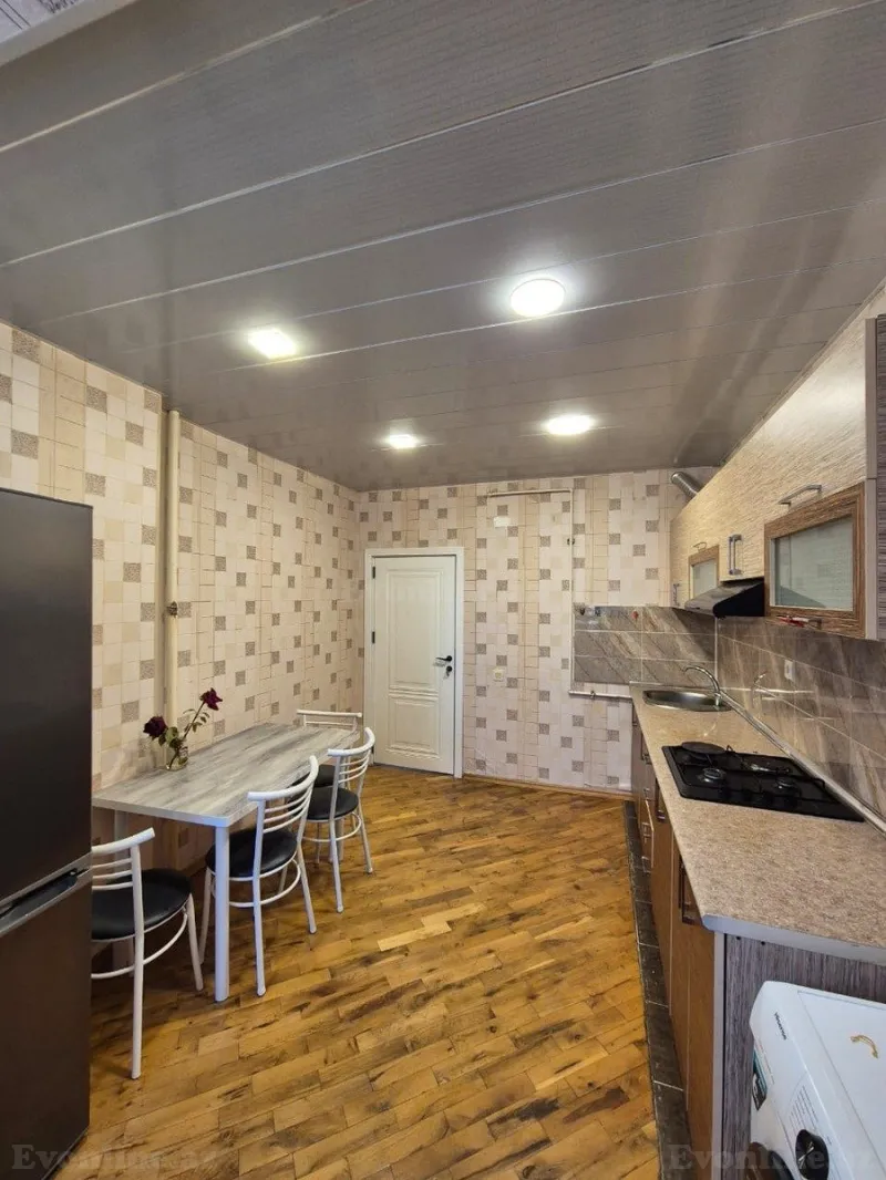 Satılır 2 otaqlı Mənzil Köhnə tikili 60 m² Xətai r. - şəkil 8