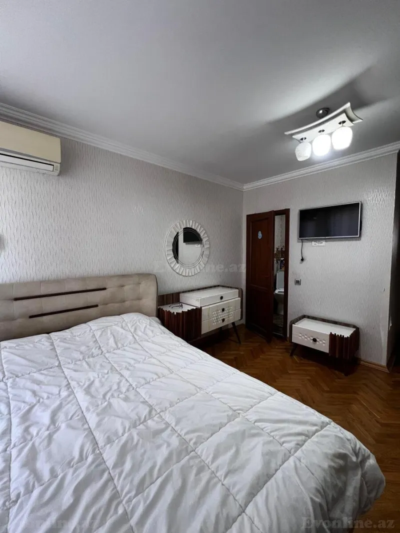 Satılır 4 otaqlı Mənzil Köhnə tikili 95 m² Badamdar - şəkil 5