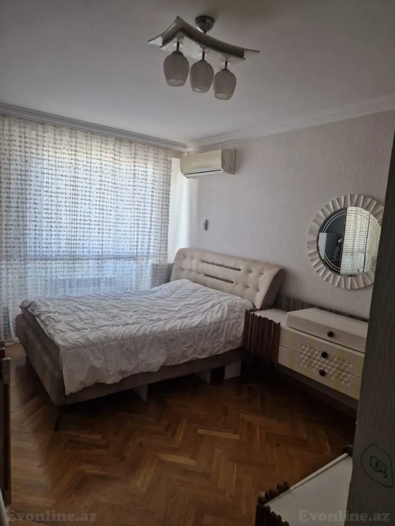 Satılır 4 otaqlı Mənzil Köhnə tikili 95 m² Badamdar - şəkil 7