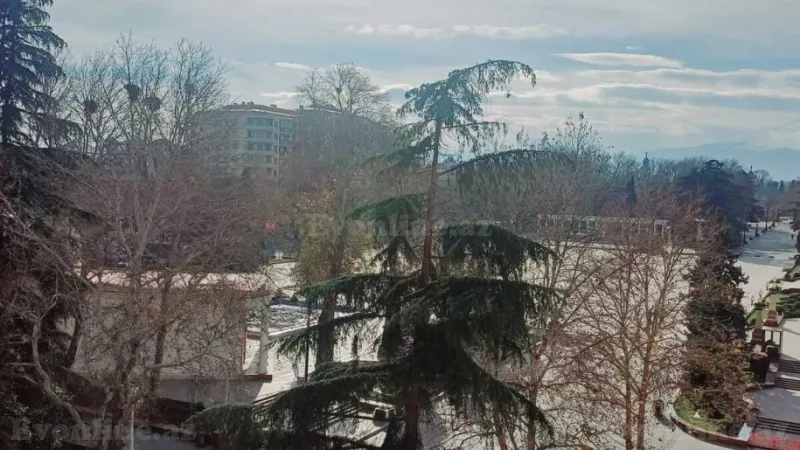 Satılır 2 otaqlı Mənzil Köhnə tikili 35 m² Gəncə - şəkil 2