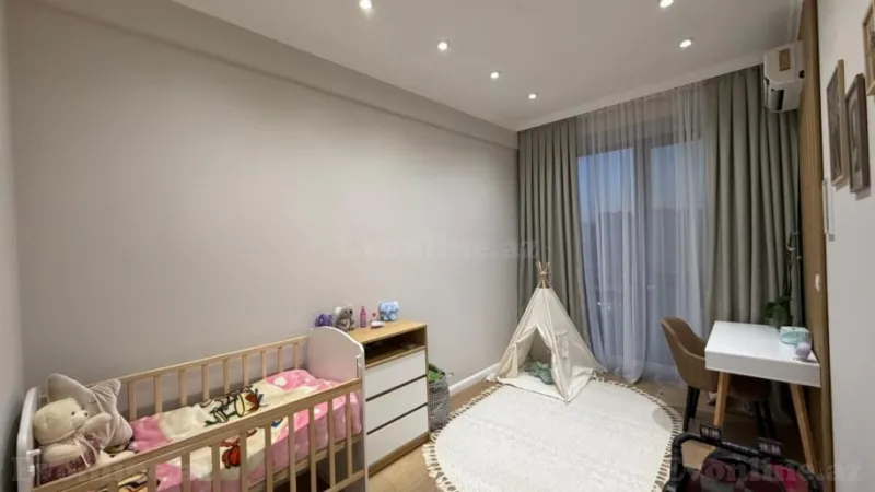Satılır 3 otaqlı Mənzil Yeni tikili 94 m² Memar Əcəmi m. - şəkil 12