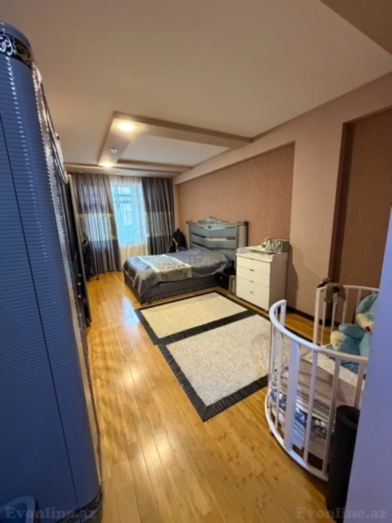 Satılır 3 otaqlı Mənzil Yeni tikili 130 m² 1-ci mikrorayon - şəkil 4