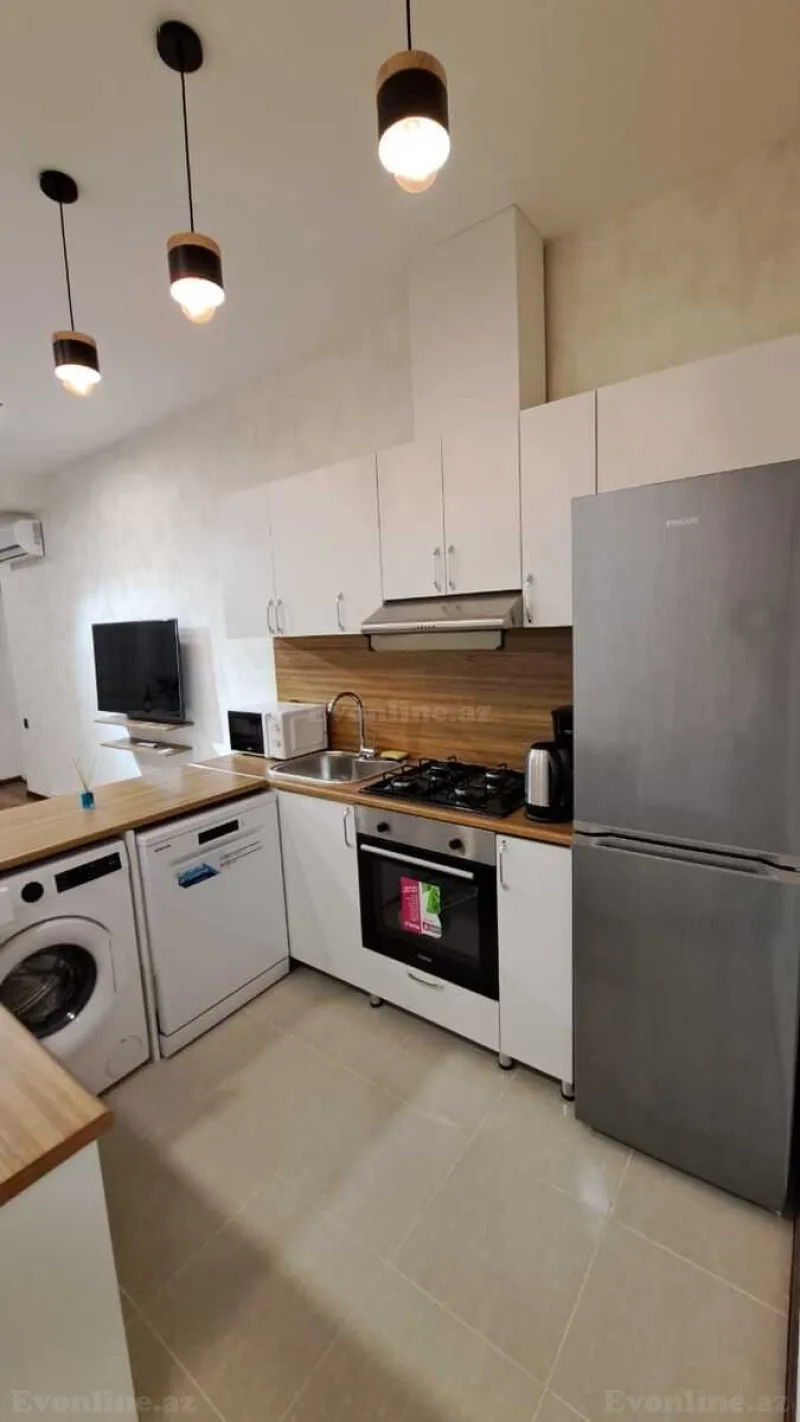 Kirayə verilir 2 otaqlı Mənzil Yeni tikili 72 m² Xətai m. - şəkil 4