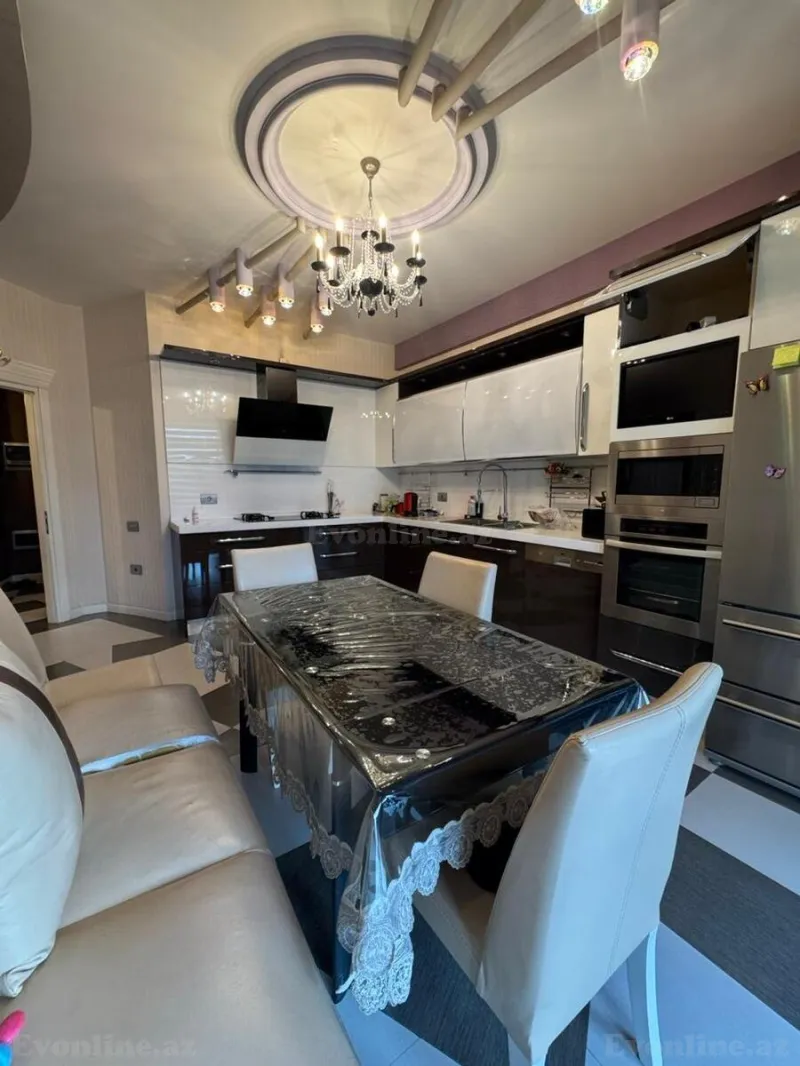 Satılır 3 otaqlı Mənzil Yeni tikili 141 m² 28 May m. - şəkil 14