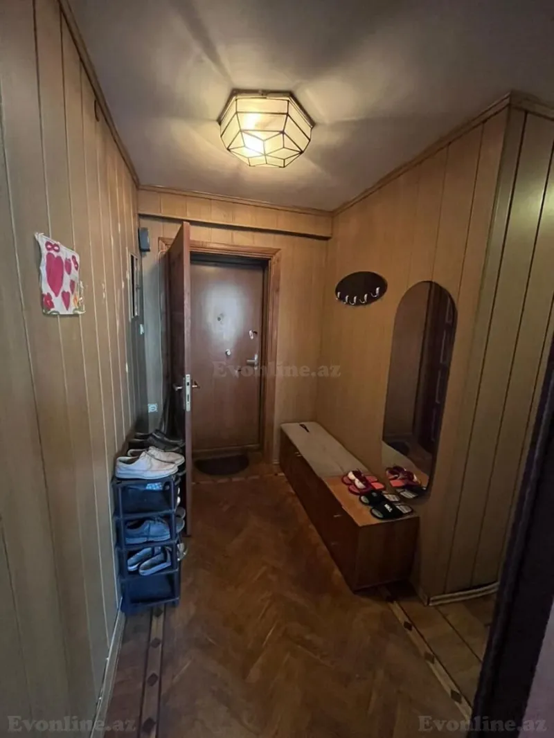 Satılır 2 otaqlı Mənzil Köhnə tikili 60 m² Gənclik m. - şəkil 3