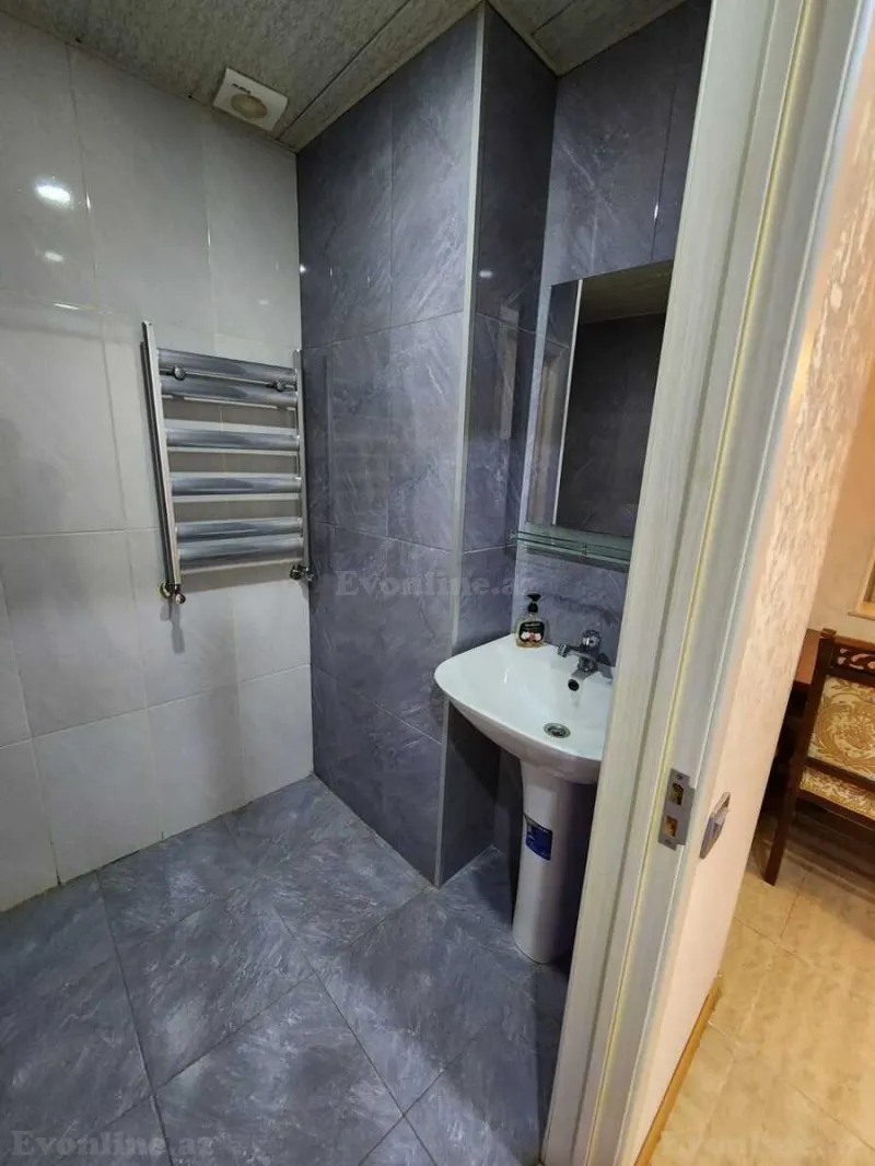 Kirayə verilir 2 otaqlı Mənzil Yeni tikili 70 m² Nizami r. - şəkil 12