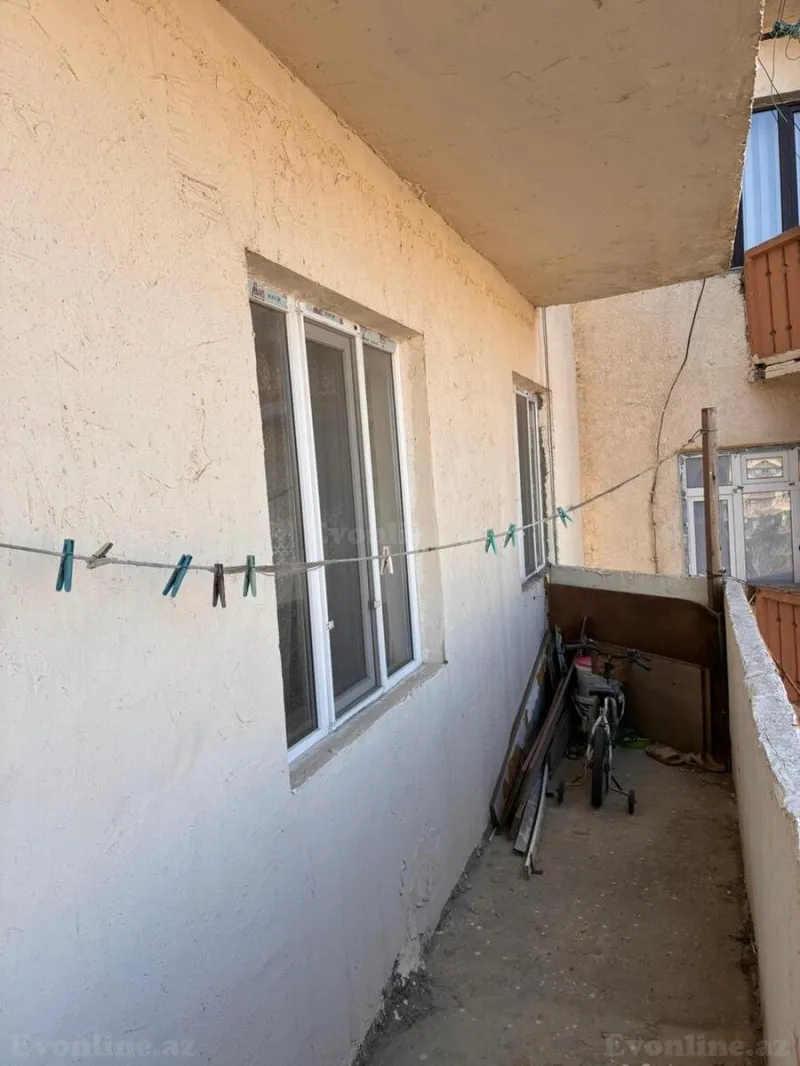 Satılır 2 otaqlı Mənzil Köhnə tikili 60 m² Massiv V - şəkil 8