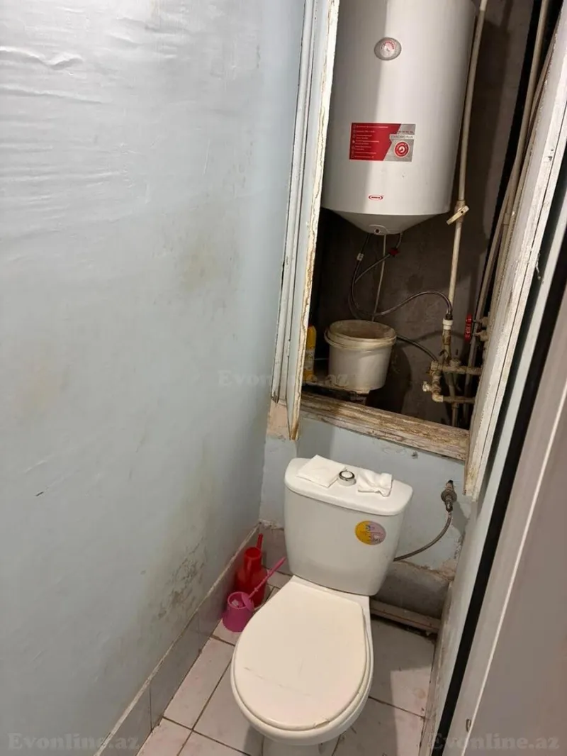 Satılır 2 otaqlı Mənzil Köhnə tikili 60 m² Massiv V - şəkil 9