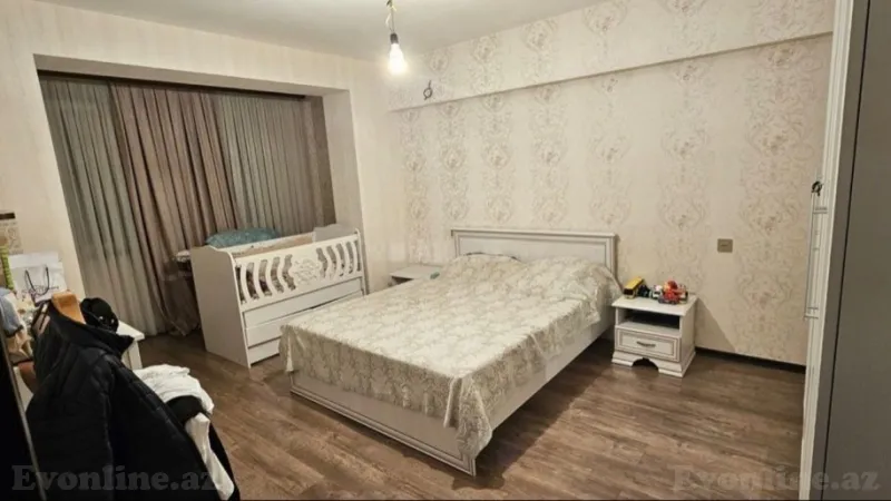 3 otaqlı Mənzil 90 m² 8-ci kilometr Satılır