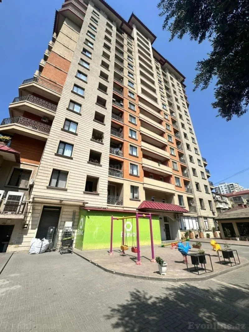 2 otaqlı Mənzil 106 m² 8-ci kilometr Satılır
