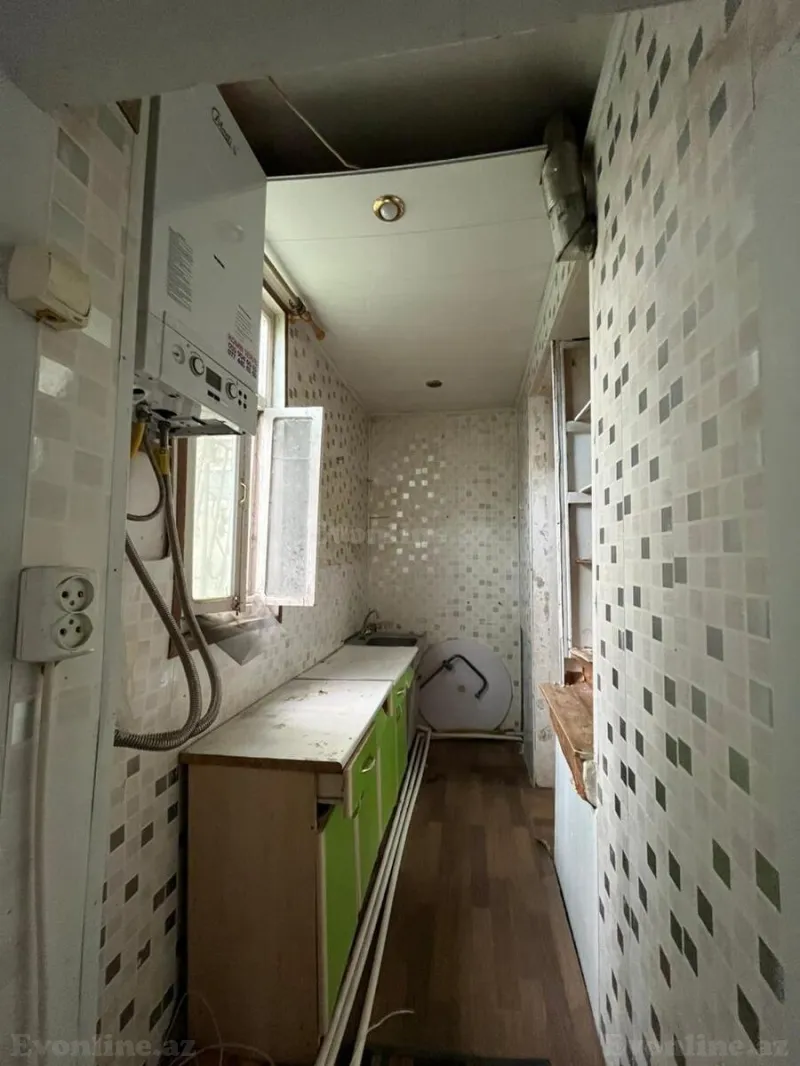 Satılır 2 otaqlı Mənzil Köhnə tikili 65 m² Xətai r. - şəkil 9
