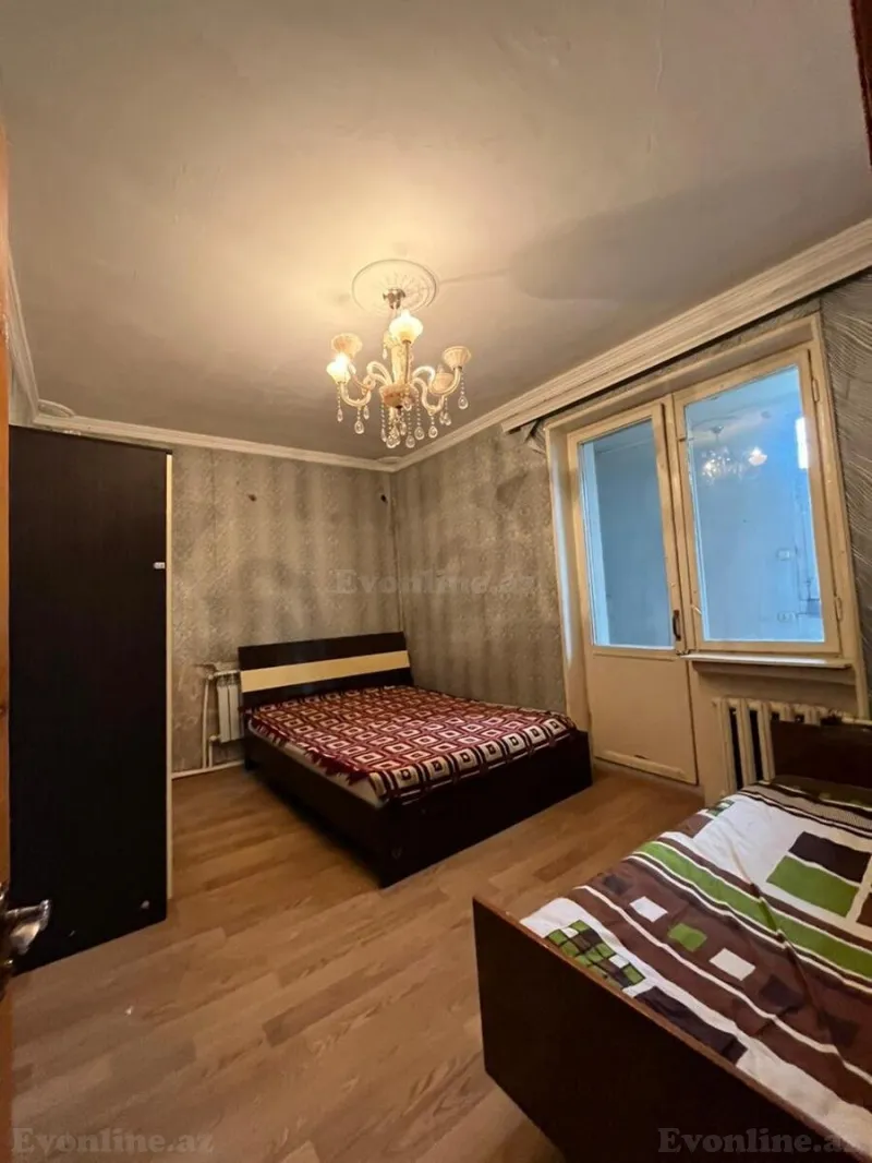Satılır 2 otaqlı Mənzil Köhnə tikili 65 m² Xətai r. - şəkil 12