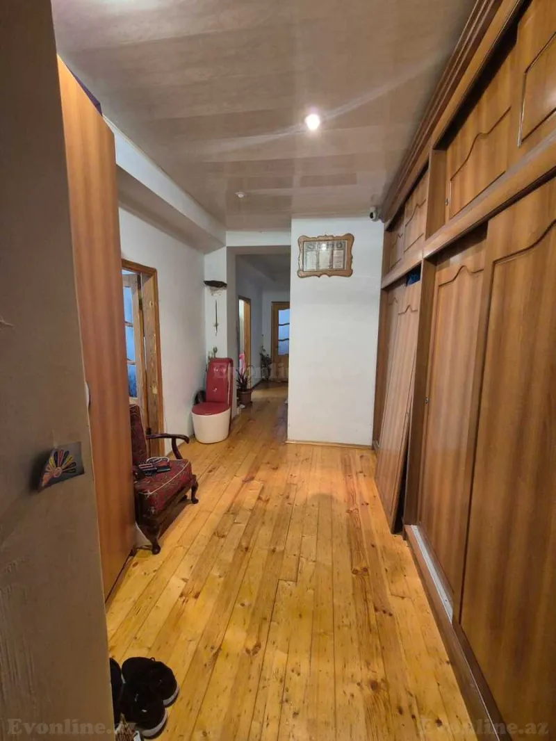 2 otaqlı Mənzil 87 m² 8-ci kilometr Satılır