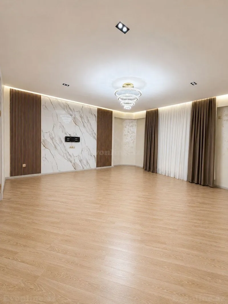 Satılır 3 otaqlı Mənzil Yeni tikili 128 m² Nizami r. - şəkil 2