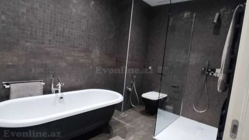 Kirayə verilir 4 otaqlı Mənzil Yeni tikili 350 m² İçərişəhər m. - şəkil 13