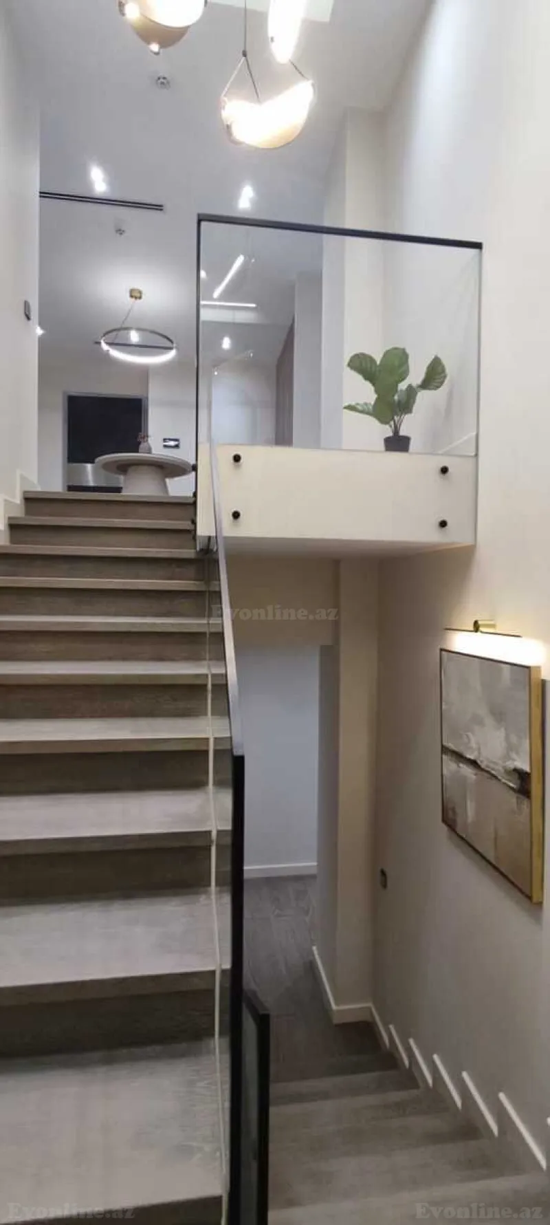 Kirayə verilir 4 otaqlı Mənzil Yeni tikili 350 m² İçərişəhər m. - şəkil 21
